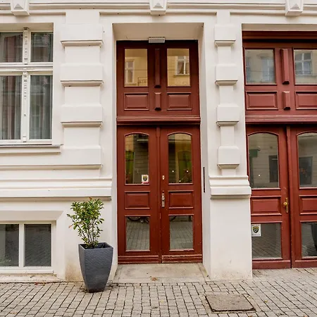 Zielona Harmony By Bookinghost 아파트